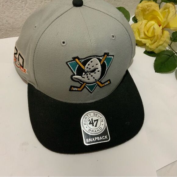 Ducks hat forty seven adjustable - Picture 1 of 8